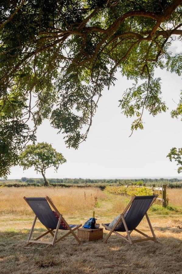 Вилла Barnhorn Glamping Hooe Экстерьер фото